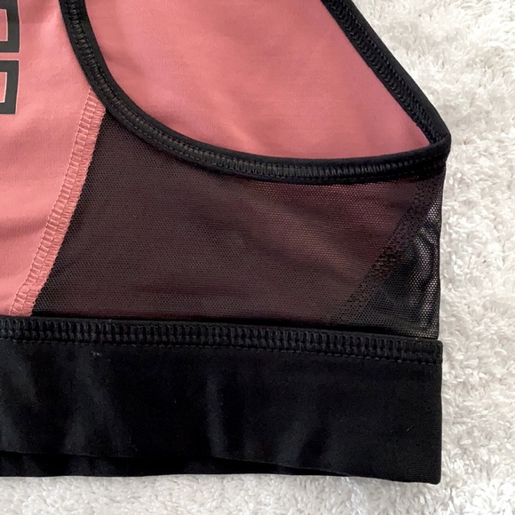 PINk Victoria Secret Sports Bra - XS - Picture 5 of 8
